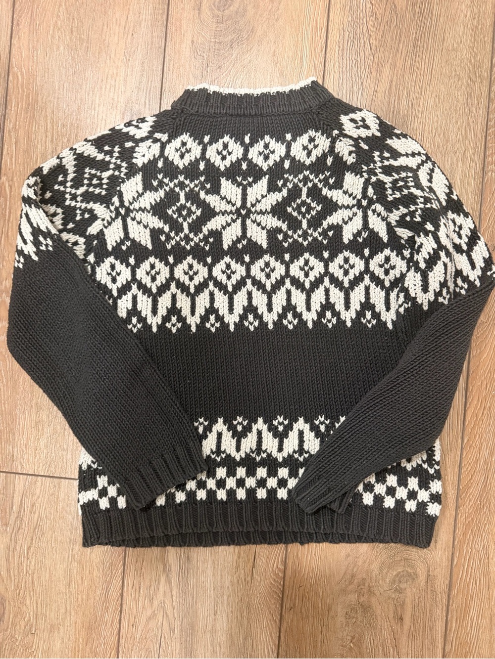 Hanna Andersson Black & White Nordic Crewneck Sweater 0351 - Picture 3 of 4